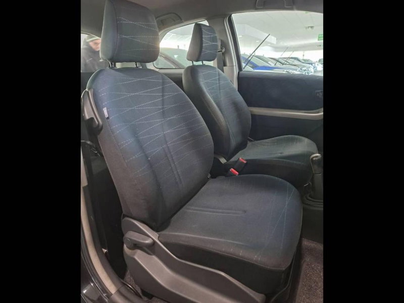 Toyota Yaris usata a Torino (12)