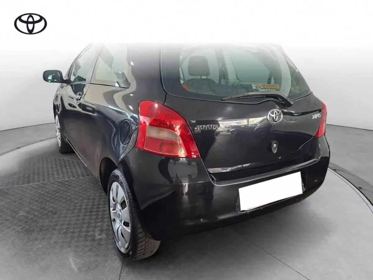 Toyota Yaris usata a Torino (6)