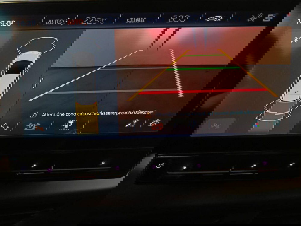 Cupra Born usata a Varese (16)