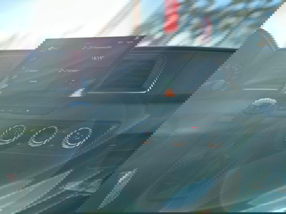 Nissan Interstar Furgone nuova a Varese (11)