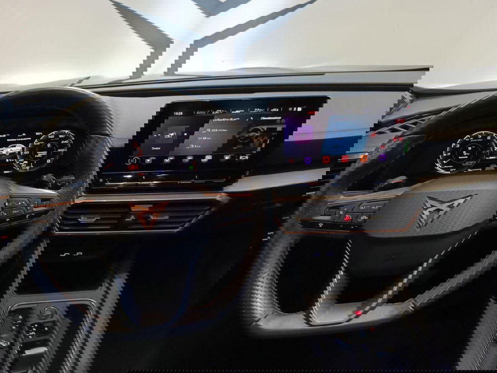 Cupra Formentor usata a Varese (11)