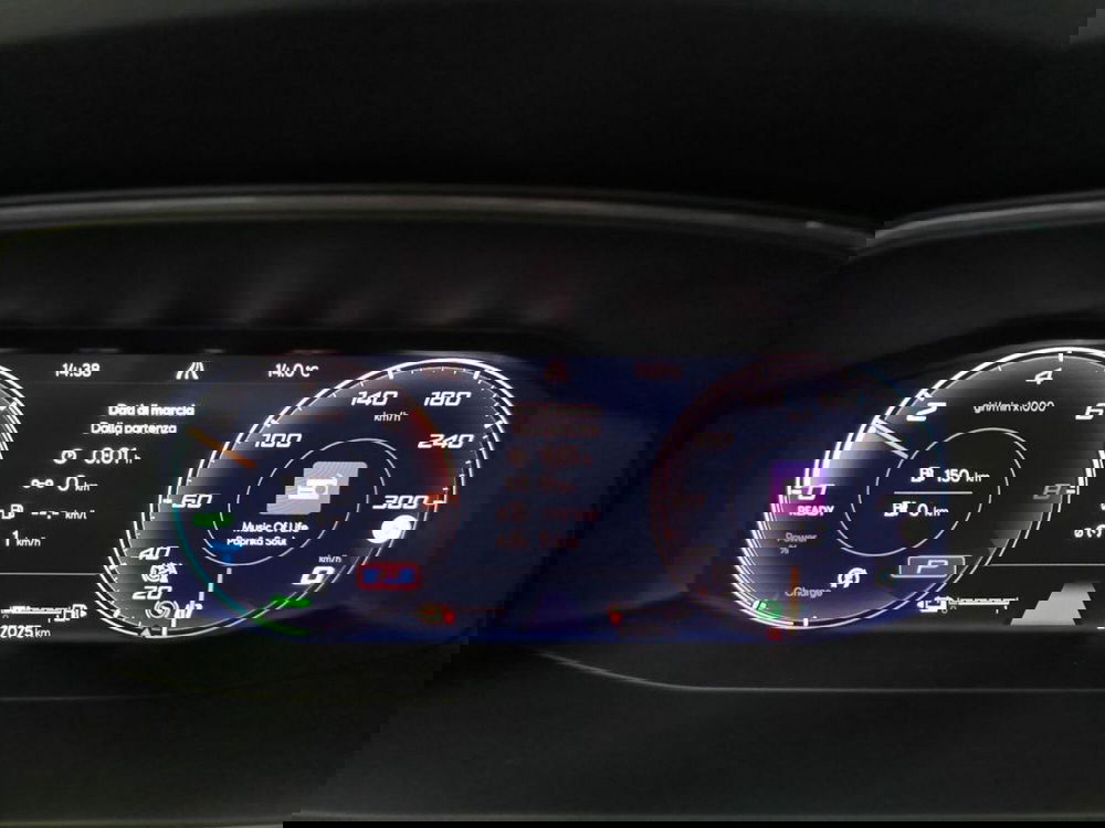 Cupra Formentor usata a Varese (11)