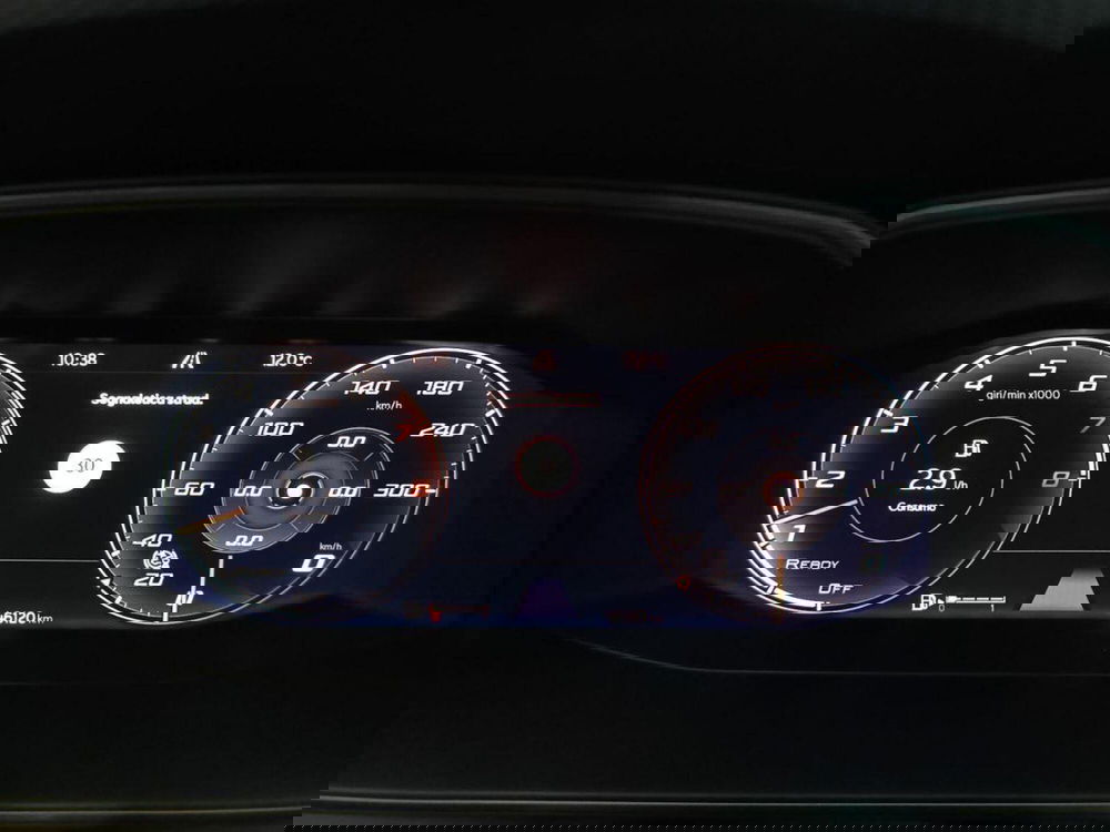 Cupra Leon usata a Varese (12)