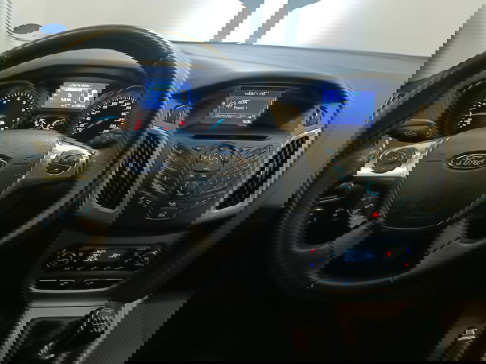 Ford Focus Station Wagon usata a Varese (11)