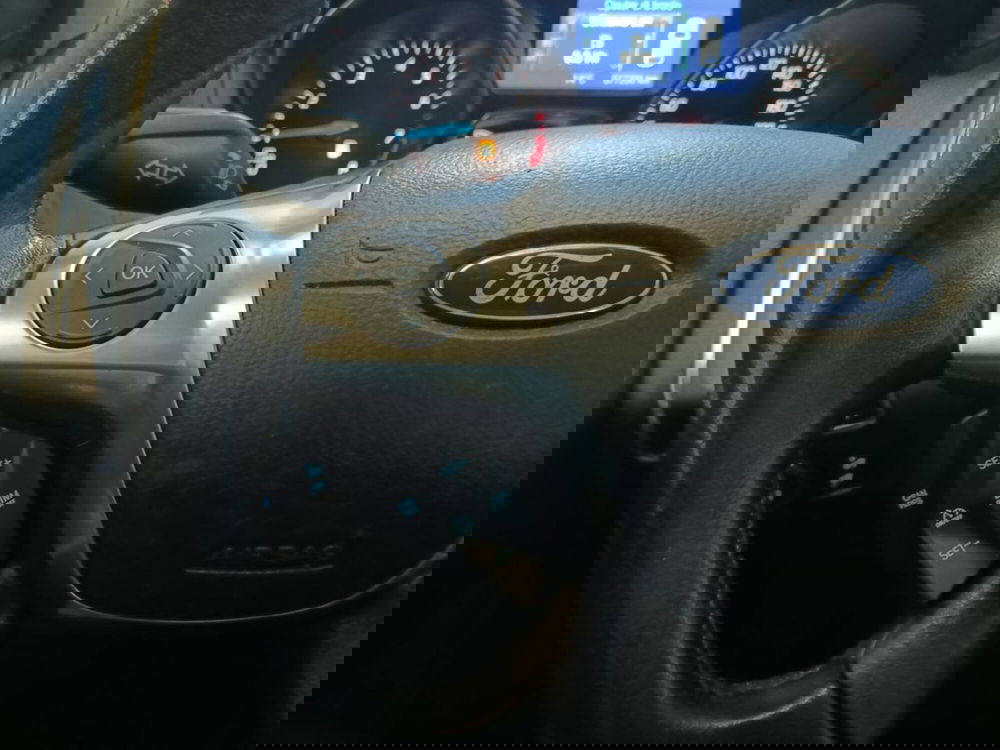 Ford Focus Station Wagon usata a Varese (15)