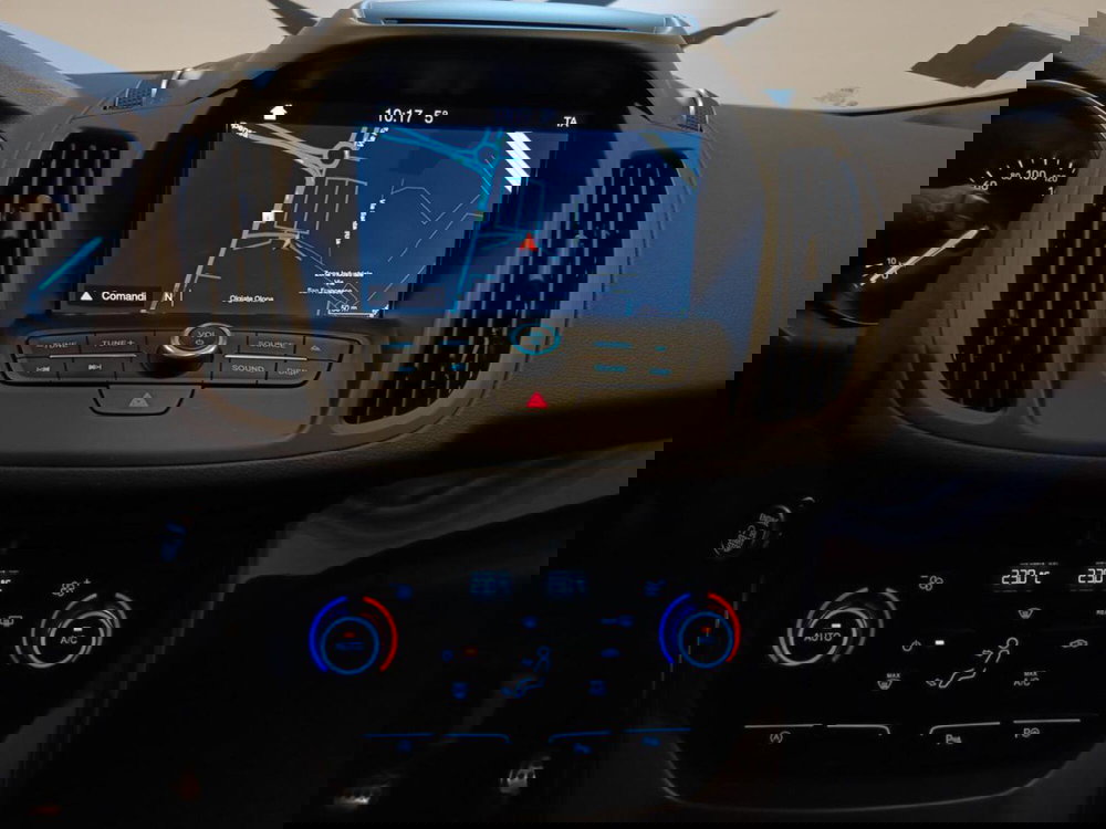 Ford Kuga usata a Varese (13)