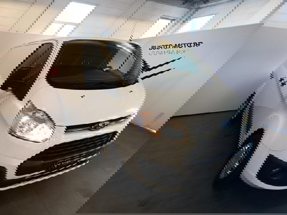 Ford Transit Custom Furgone usata a Varese