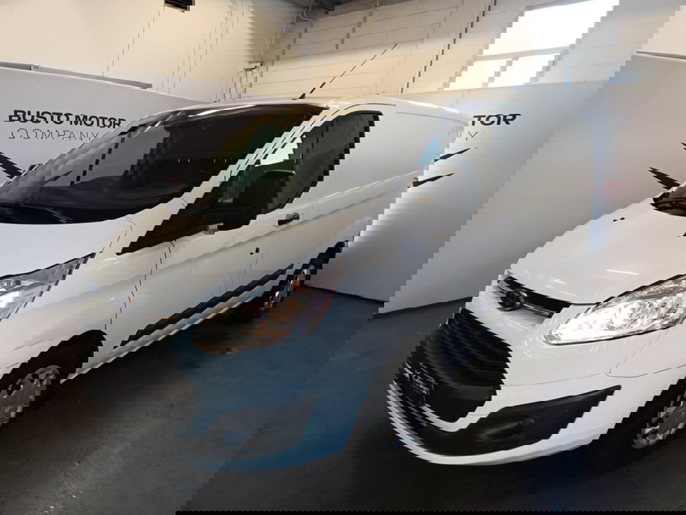 Ford Transit Custom Furgone usata a Varese (3)