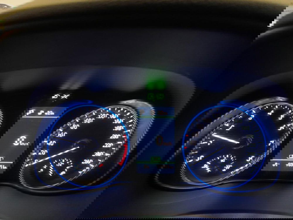 Hyundai Kona usata a Varese (12)