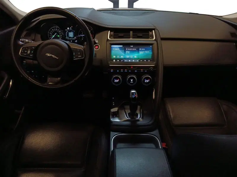 Jaguar E-Pace usata a Varese (12)