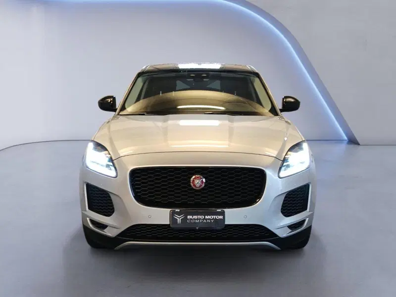 Jaguar E-Pace usata a Varese (2)