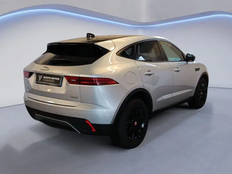 Jaguar E-Pace usata a Varese (6)