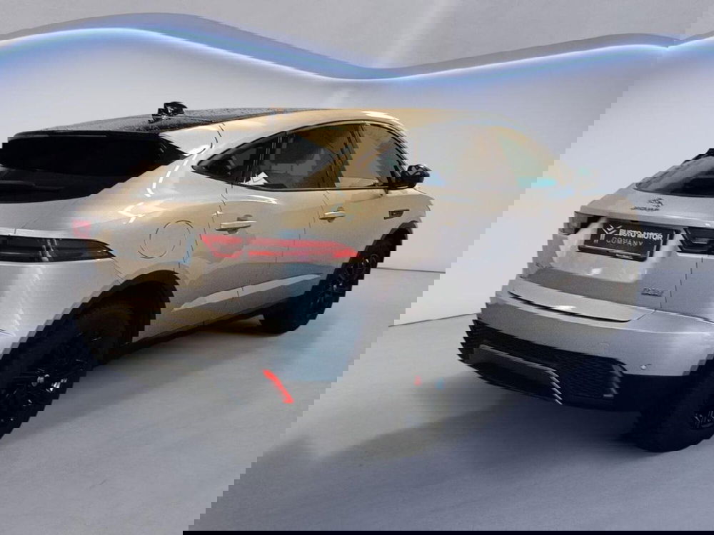 Jaguar E-Pace usata a Varese (6)