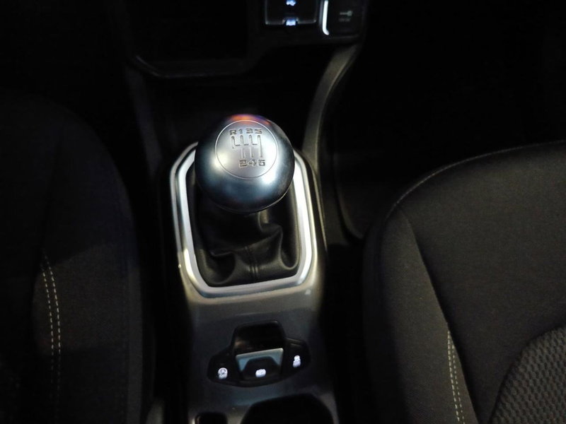 Jeep Renegade usata a Varese (19)
