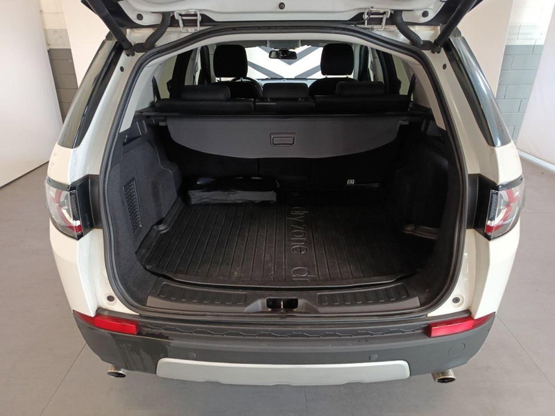 Land Rover Discovery Sport usata a Varese (10)