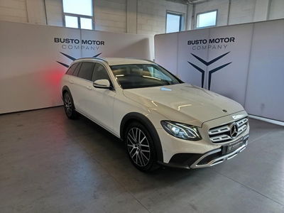 Mercedes-Benz Classe E Station Wagon All-Terrain 220 d Premium 4matic auto del 2019 usata a Busto Arsizio