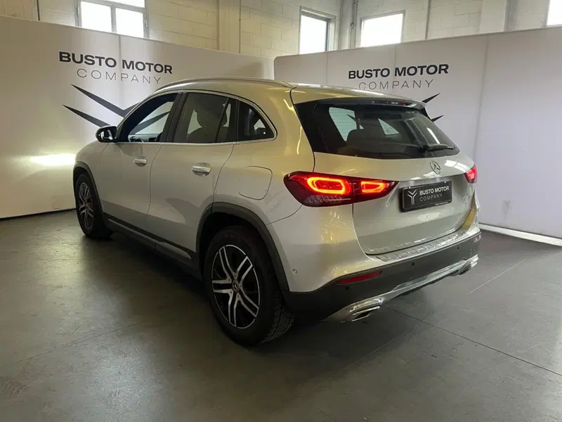 Mercedes-Benz GLA SUV usata a Varese (4)