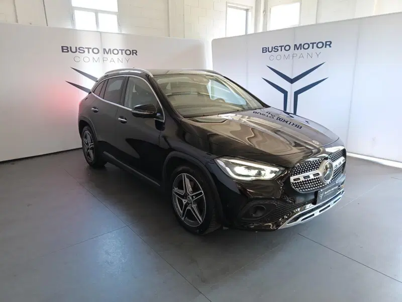 Mercedes-Benz GLA SUV usata a Varese