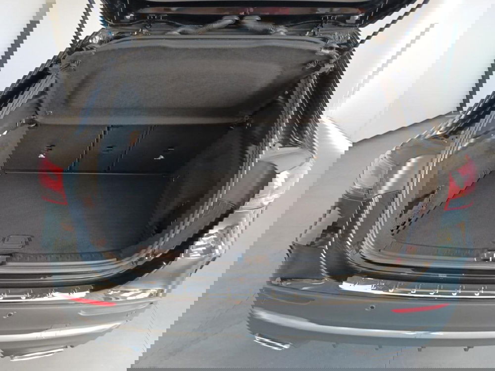 Mercedes-Benz GLA SUV usata a Varese (10)