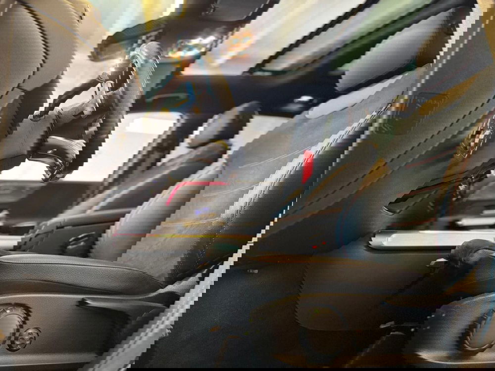 Mercedes-Benz GLB usata a Varese (9)