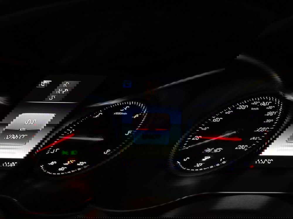 Mercedes-Benz GLC SUV usata a Varese (13)