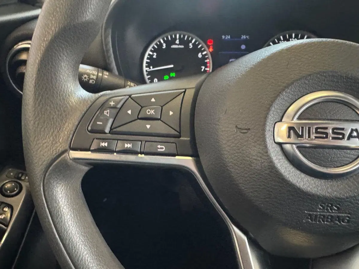 Nissan Juke usata a Varese (13)