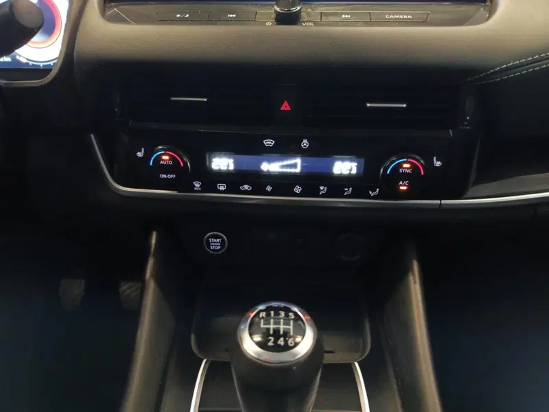 Nissan Qashqai usata a Varese (19)