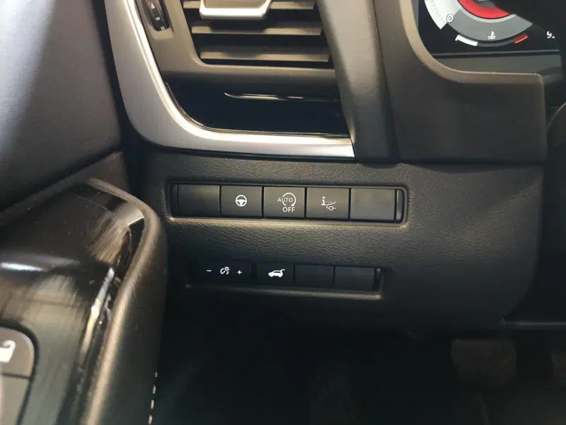 Nissan Qashqai usata a Varese (18)