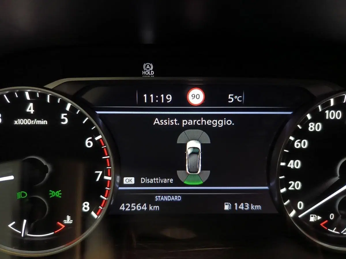 Nissan Qashqai usata a Varese (15)