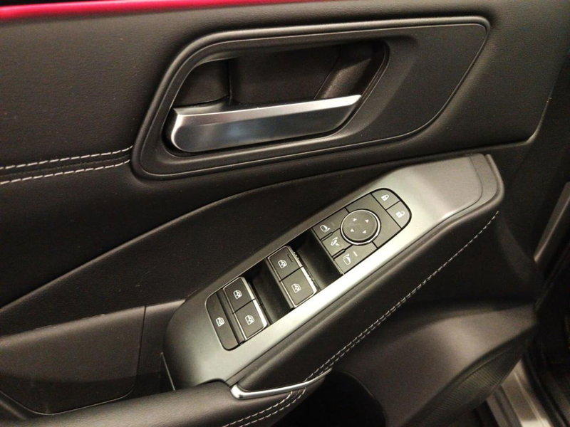 Nissan Qashqai usata a Varese (9)