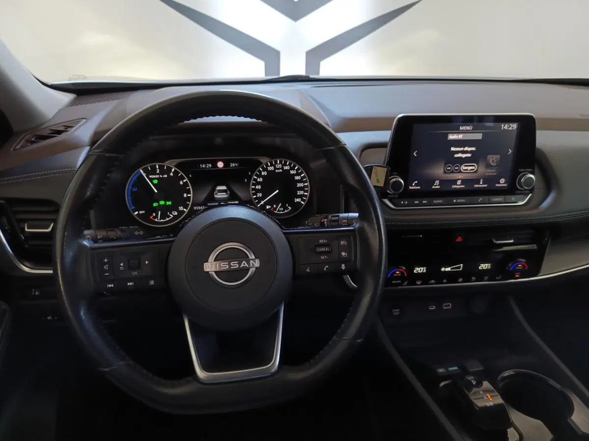 Nissan X-Trail usata a Varese (11)