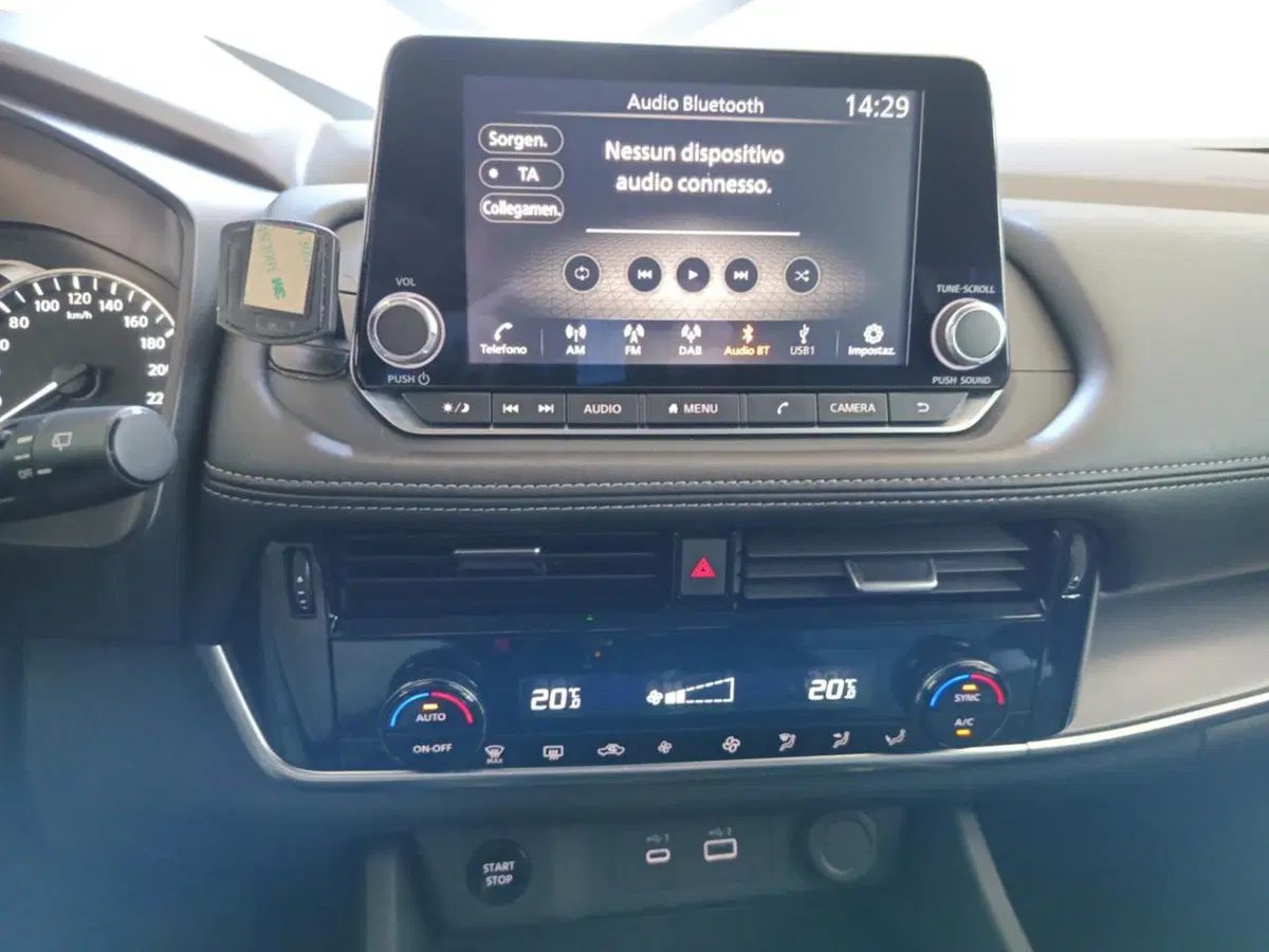 Nissan X-Trail usata a Varese (13)