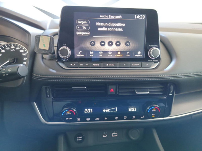 Nissan X-Trail usata a Varese (13)