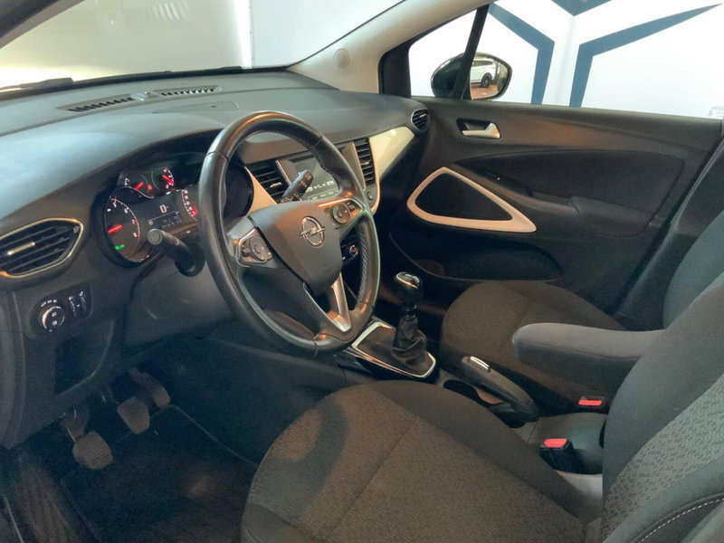Opel Crossland usata a Varese (8)