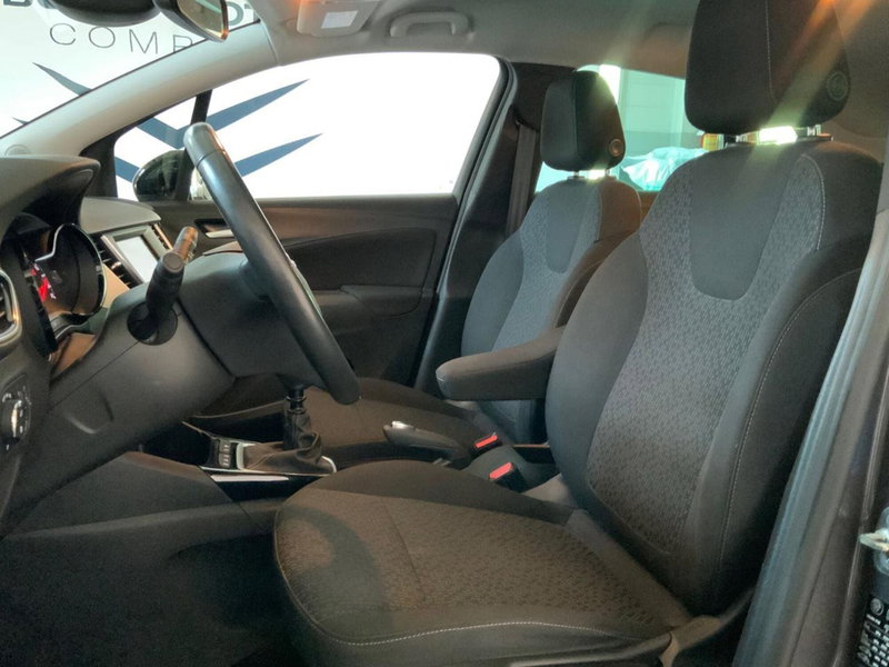 Opel Crossland usata a Varese (9)