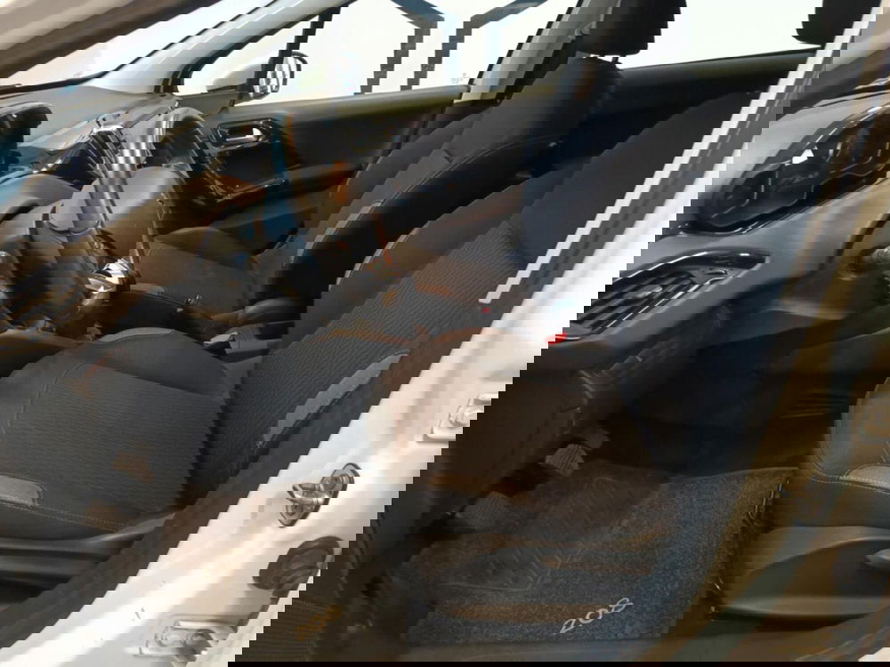 Peugeot 208 usata a Varese (8)