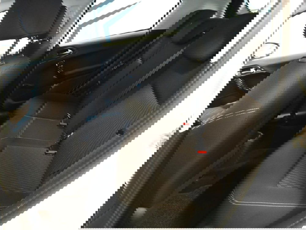 Peugeot 208 usata a Varese (9)