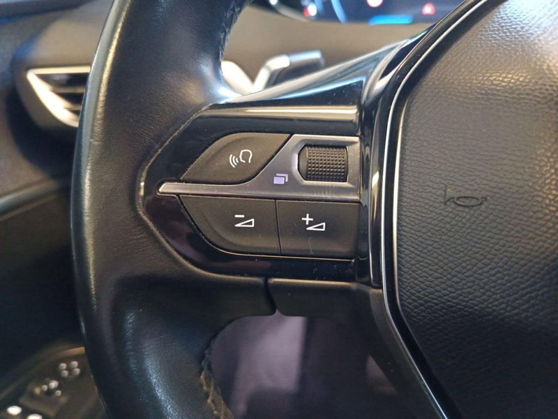 Peugeot 3008 usata a Varese (15)