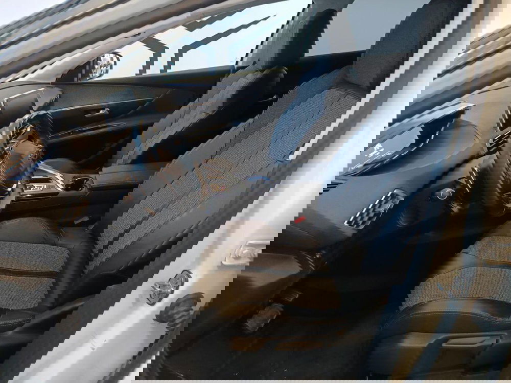 Peugeot 3008 usata a Varese (8)