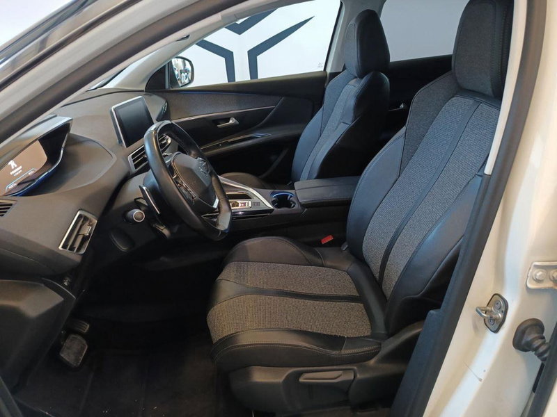 Peugeot 3008 usata a Varese (8)