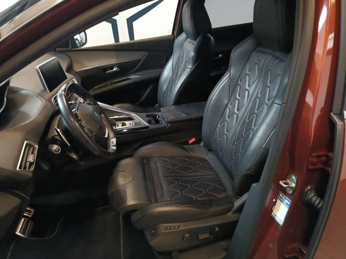 Peugeot 3008 usata a Varese (8)
