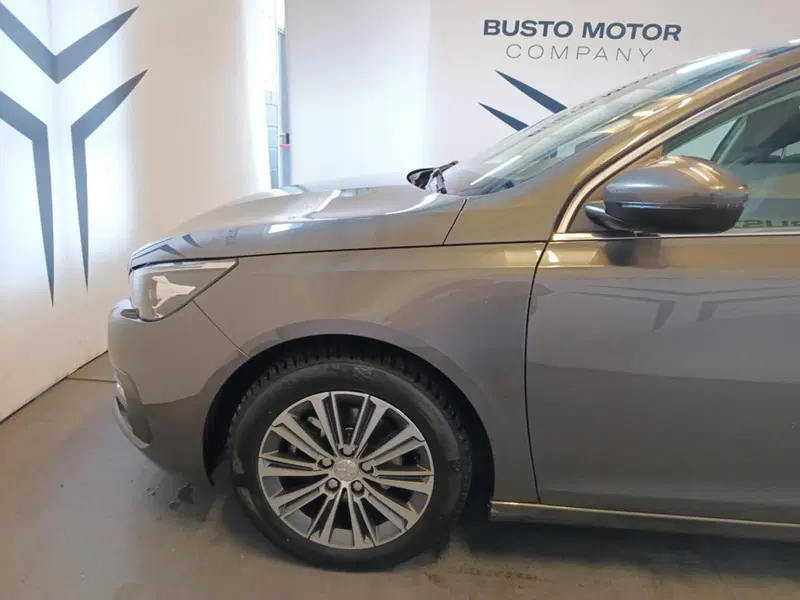 Peugeot 308 usata a Varese (7)