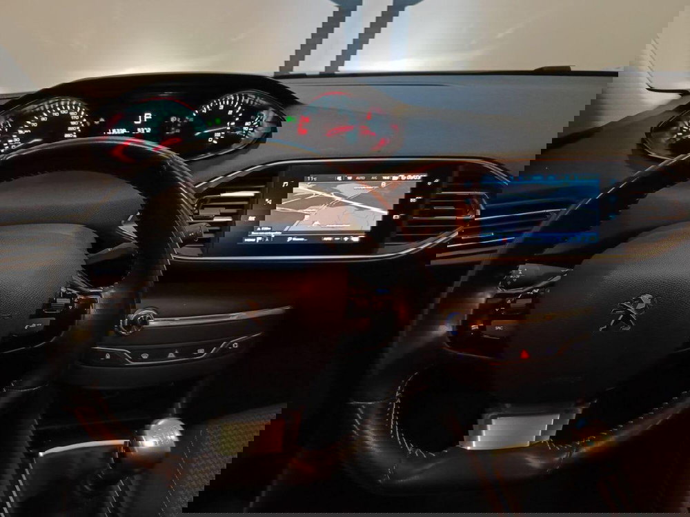 Peugeot 308 SW usata a Varese (11)