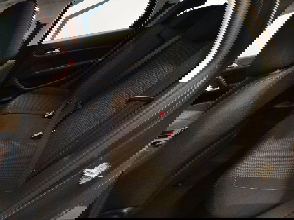 Peugeot 308 SW usata a Varese (9)