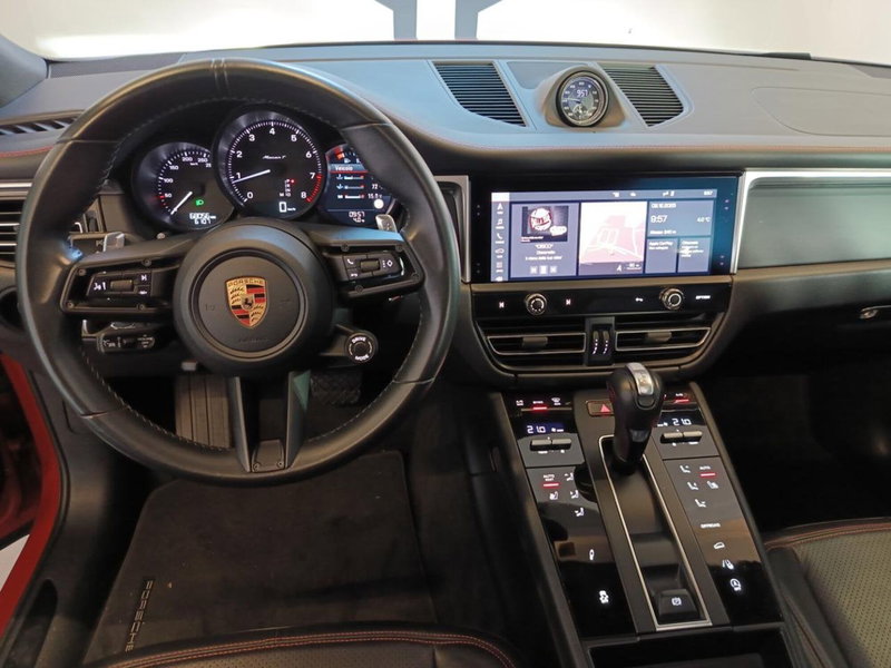 Porsche Macan usata a Varese (15)