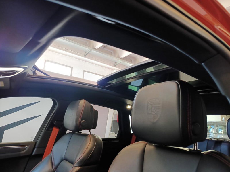 Porsche Macan usata a Varese (20)
