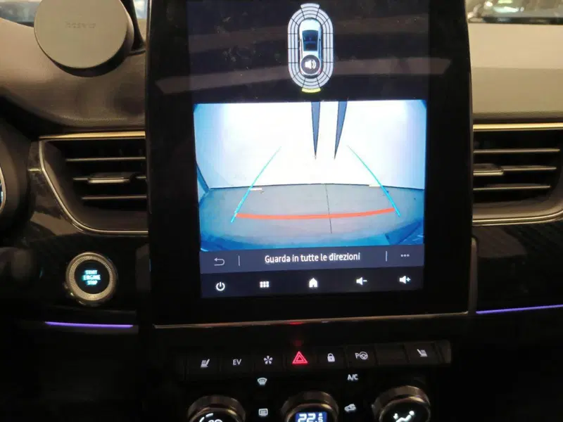 Renault Arkana usata a Varese (14)