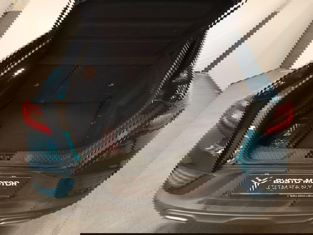 Renault Arkana usata a Varese (15)