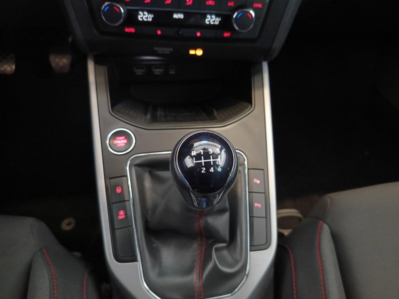 SEAT Arona usata a Varese (15)