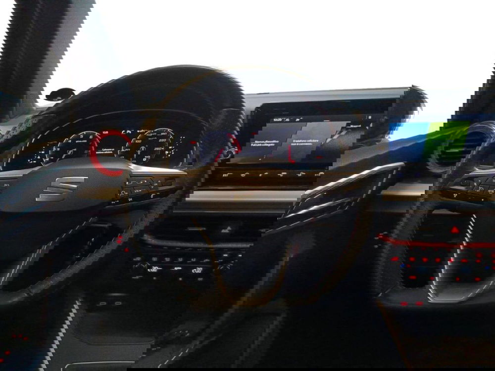 SEAT Arona usata a Varese (11)